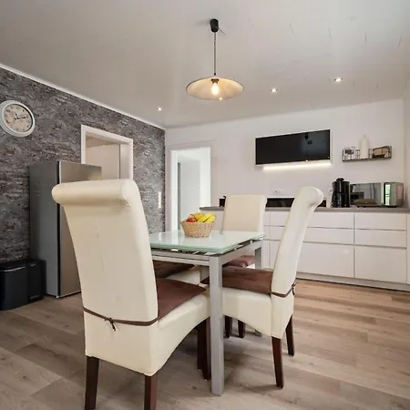 Ferienhaus-kira Prázdninový dům *